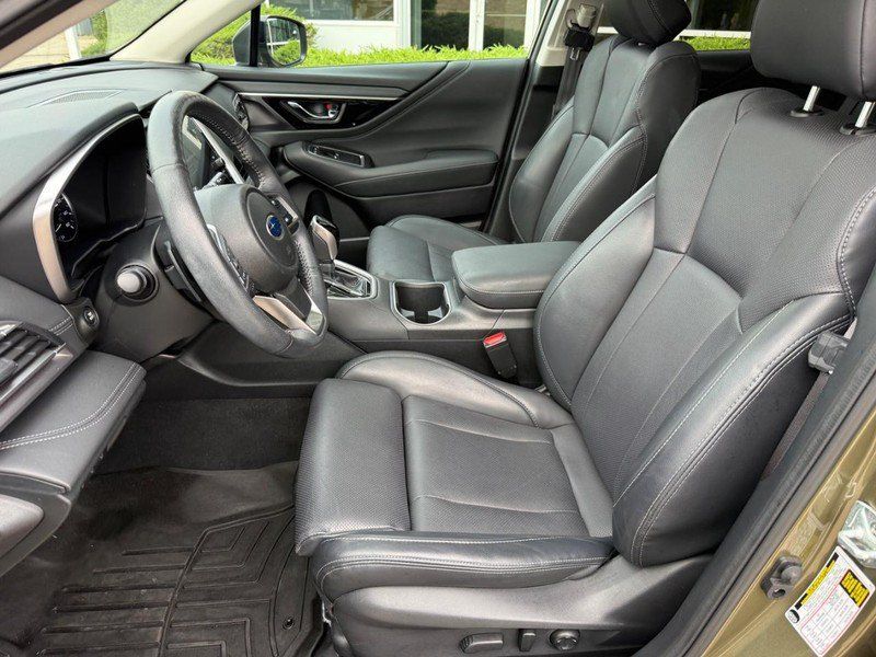 Used 2024 Subaru Outback Limited AWD/4WD image 16