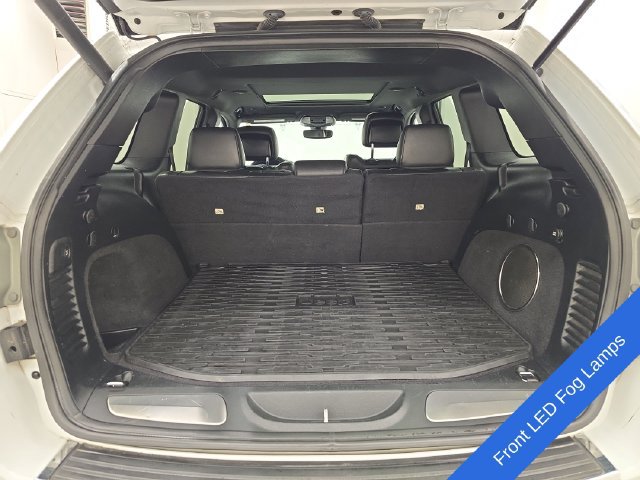 Used 2018 Jeep Grand Cherokee Limited w/ Luxury Group II AWD/4WD image 15