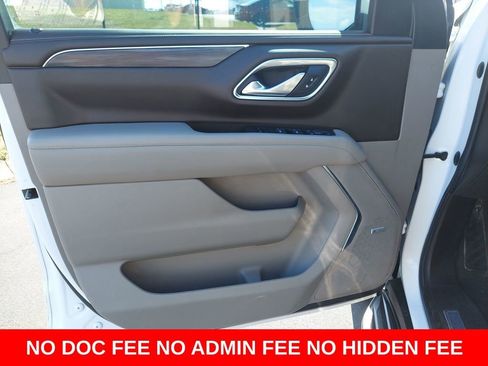 Used 2021 GMC Yukon XL SLT w/ SLT Luxury Package AWD/4WD image 13