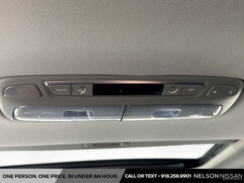 Used 2024 Kia Telluride EX w/ EX Captain's Chair Package FWD image 26