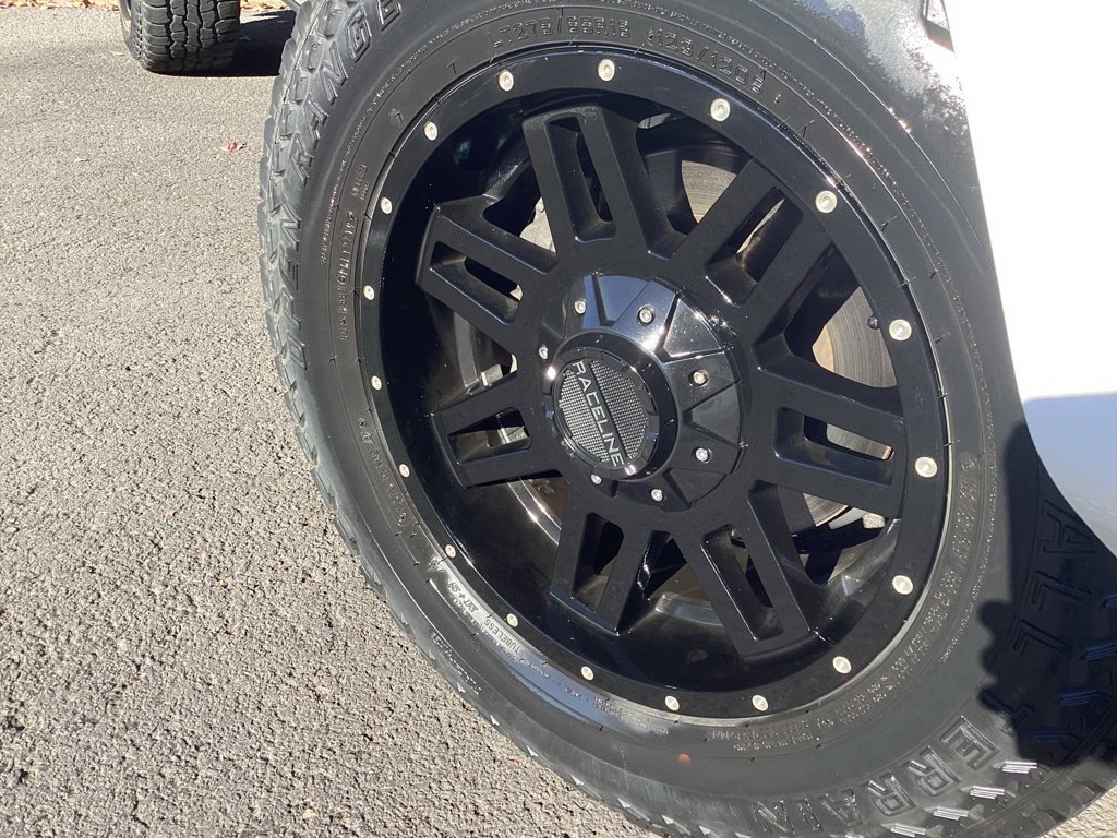Certified 2019 Toyota 4Runner SR5 Premium AWD/4WD image 8