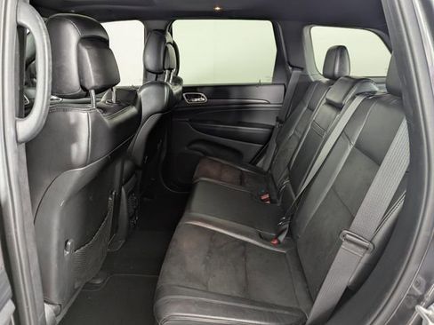 Used 2019 Jeep Grand Cherokee Altitude AWD/4WD image 16