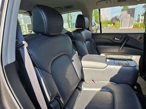 Used 2023 INFINITI QX80 Premium Select w/ Cargo Package image 16