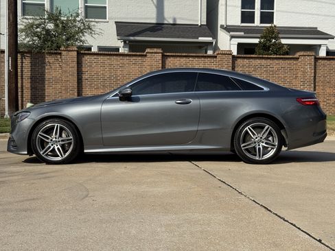 Used 2018 Mercedes-Benz E 400 4MATIC Coupe image 11
