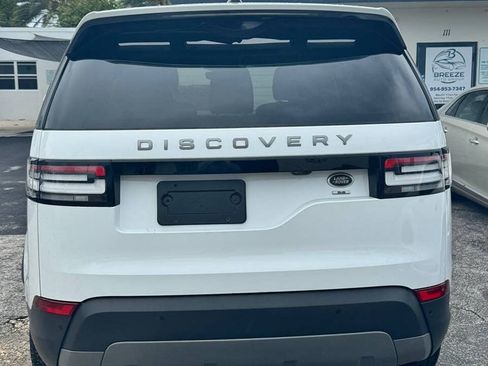 Used 2020 Land Rover Discovery SE AWD/4WD image 5