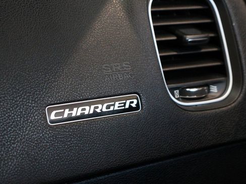 Used 2022 Dodge Charger SXT image 35