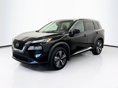 Used 2023 Nissan Rogue SL FWD image 3