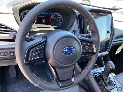 New 2026 Subaru Crosstrek 2.5i Limited AWD/4WD image 12