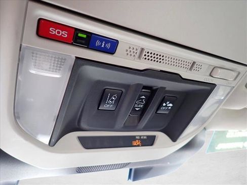 Certified 2023 Subaru Forester Limited image 27