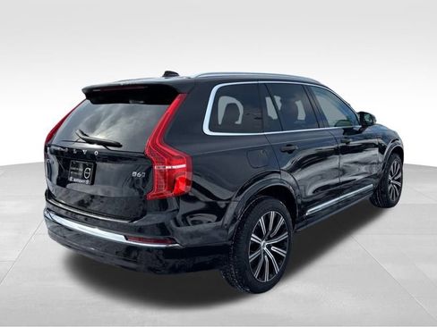 Used 2024 Volvo XC90 B6 Plus image 35