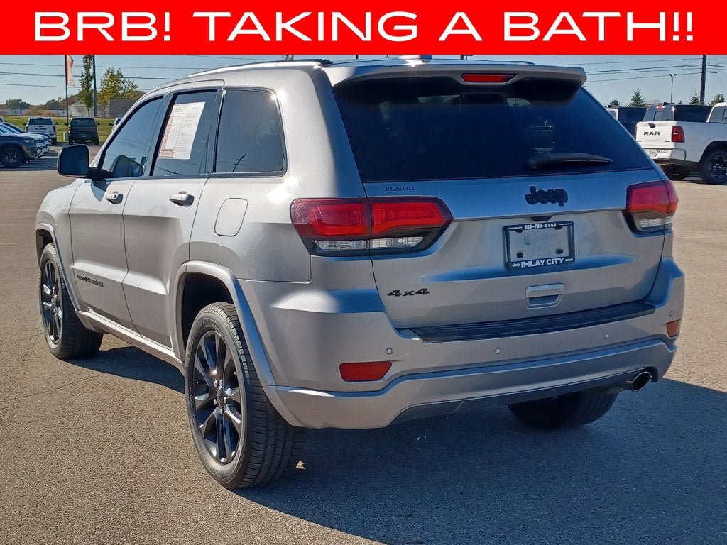 Used 2020 Jeep Grand Cherokee Altitude AWD/4WD image 3