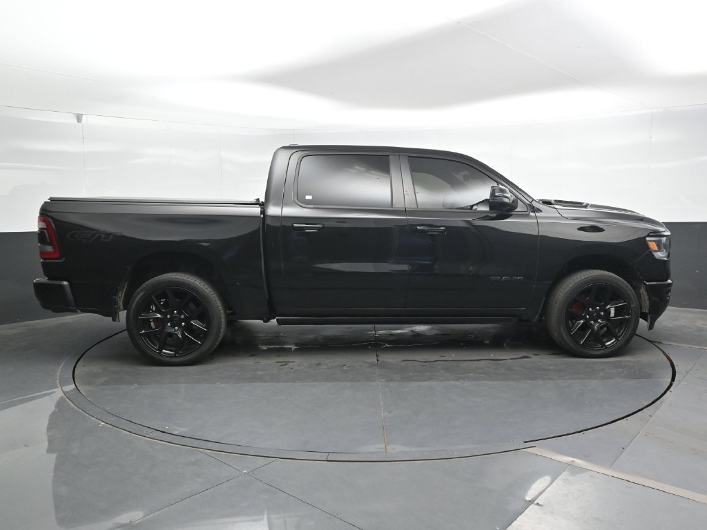 Used 2023 RAM 1500 Laramie AWD/4WD image 3