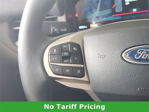 Used 2025 Ford Explorer Active w/ Active Comfort Package image 25