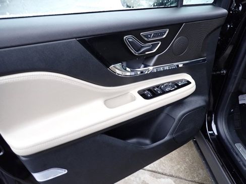 New 2026 Lincoln Corsair Grand Touring image 19