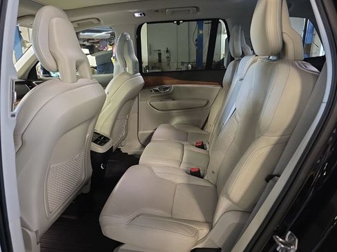 Used 2018 Volvo XC90 T6 Inscription w/ Convenience Package AWD/4WD image 5