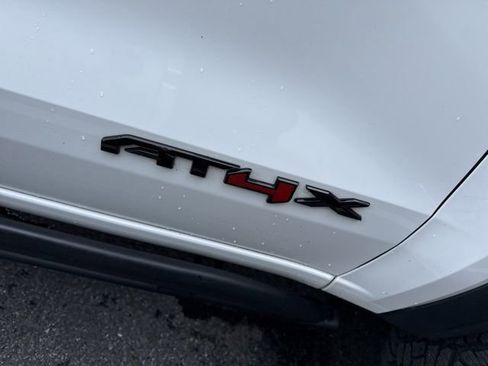 Used 2024 GMC Canyon AT4X image 7