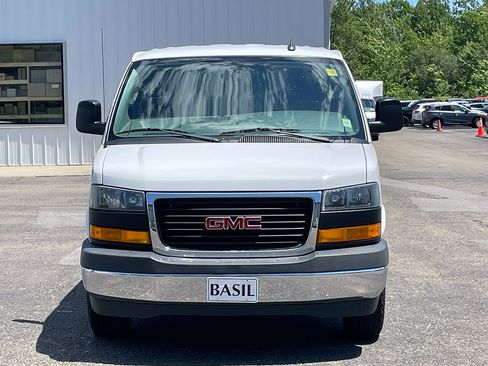 Used 2019 GMC Savana 2500 w/ Driver Convenience Package RWD image 7
