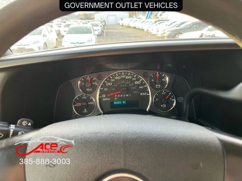 Used 2010 Chevrolet Express 2500 Extended image 13