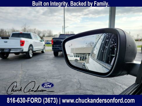 New 2026 Ford Escape ST-Line w/ Cold Weather Package AWD/4WD image 13