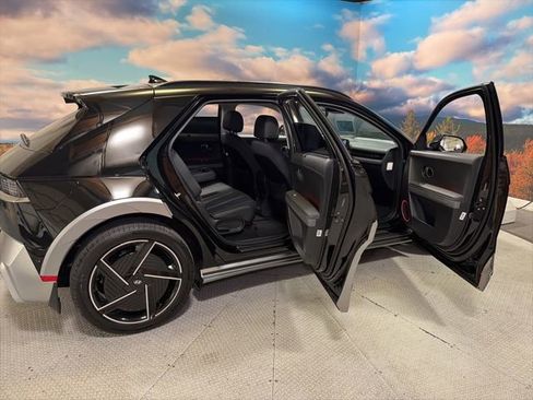 Used 2026 Hyundai Ioniq 5 Limited AWD/4WD image 42