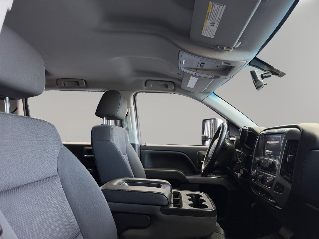 Used 2018 Chevrolet Silverado 1500 LT w/ All Star Edition AWD/4WD image 15