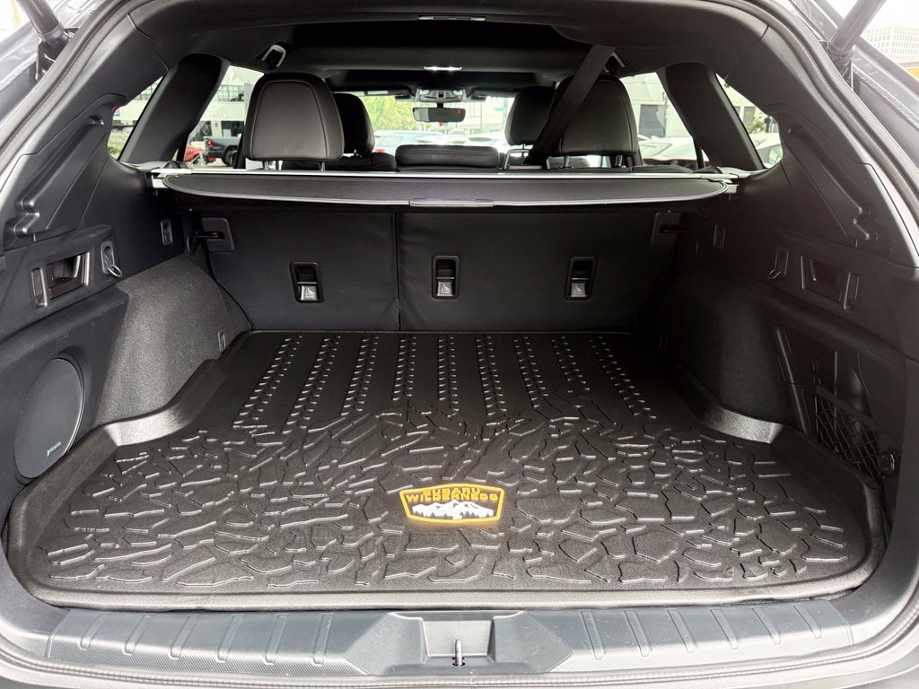Used 2025 Subaru Outback Wilderness AWD/4WD image 8