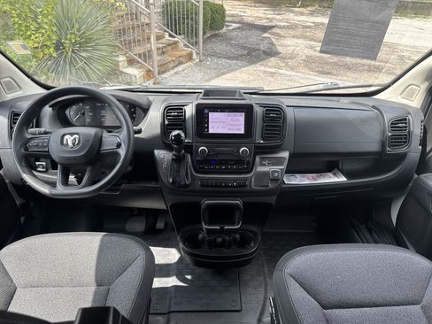 Used 2023 RAM ProMaster 1500 FWD image 9