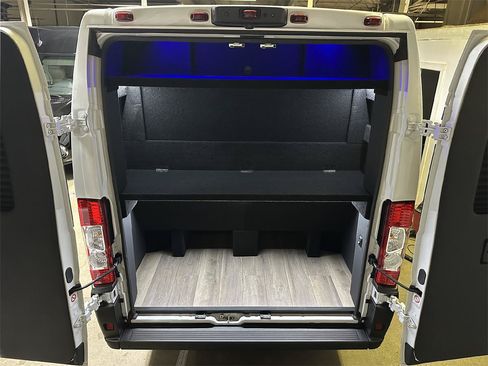 Used 2024 RAM ProMaster 3500 FWD image 6