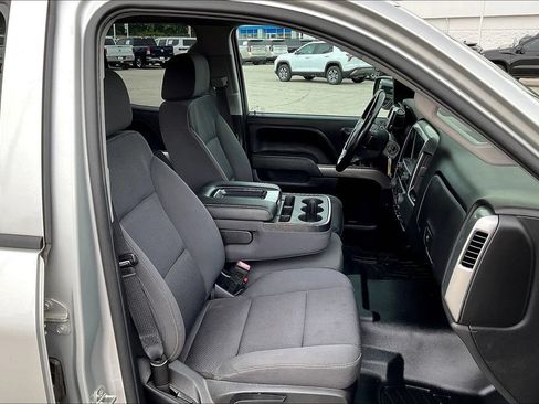 Used 2019 Chevrolet Silverado 1500 LT AWD/4WD image 15