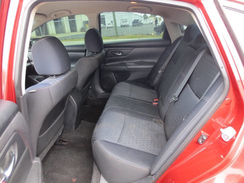 Used 2016 Nissan Altima 2.5 S w/ Power Driver Seat Package FWD image 7