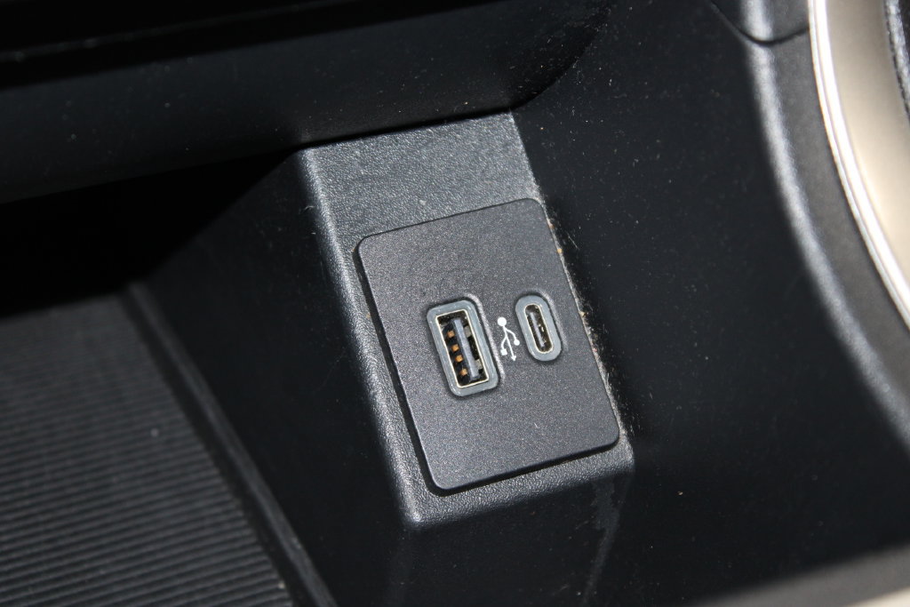 Used 2024 Ford Edge SEL AWD/4WD image 43