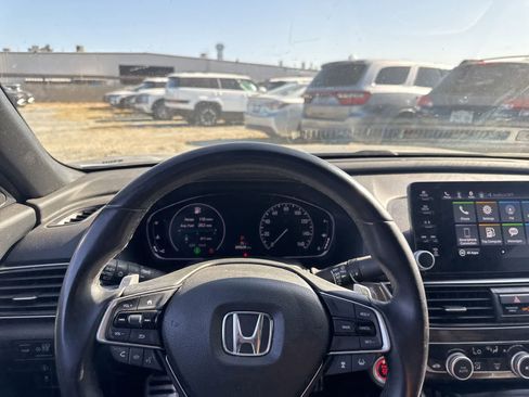 Used 2019 Honda Accord Sport image 24