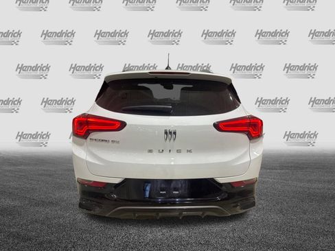 Used 2025 Buick Encore GX Sport Touring FWD image 7