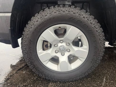 Used 2021 RAM 1500 Big Horn AWD/4WD image 10