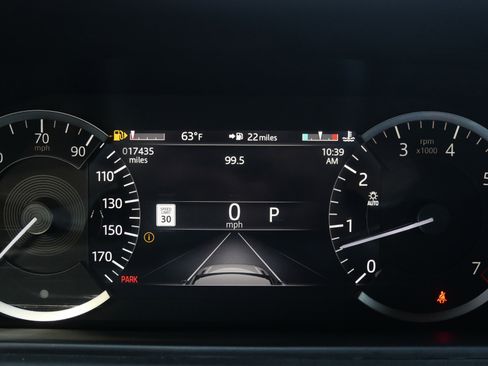 Used 2022 Land Rover Range Rover Velar R-Dynamic S image 29