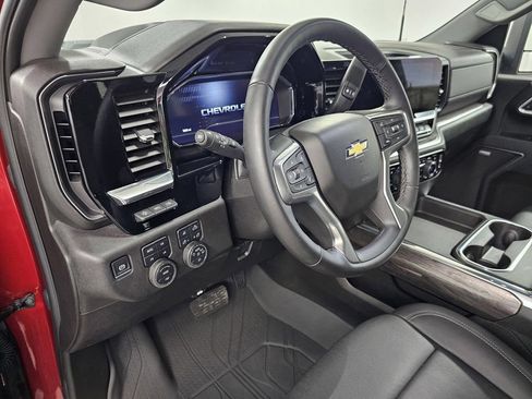 Used 2025 Chevrolet Silverado 3500 LTZ w/ LTZ Premium Package AWD/4WD image 14