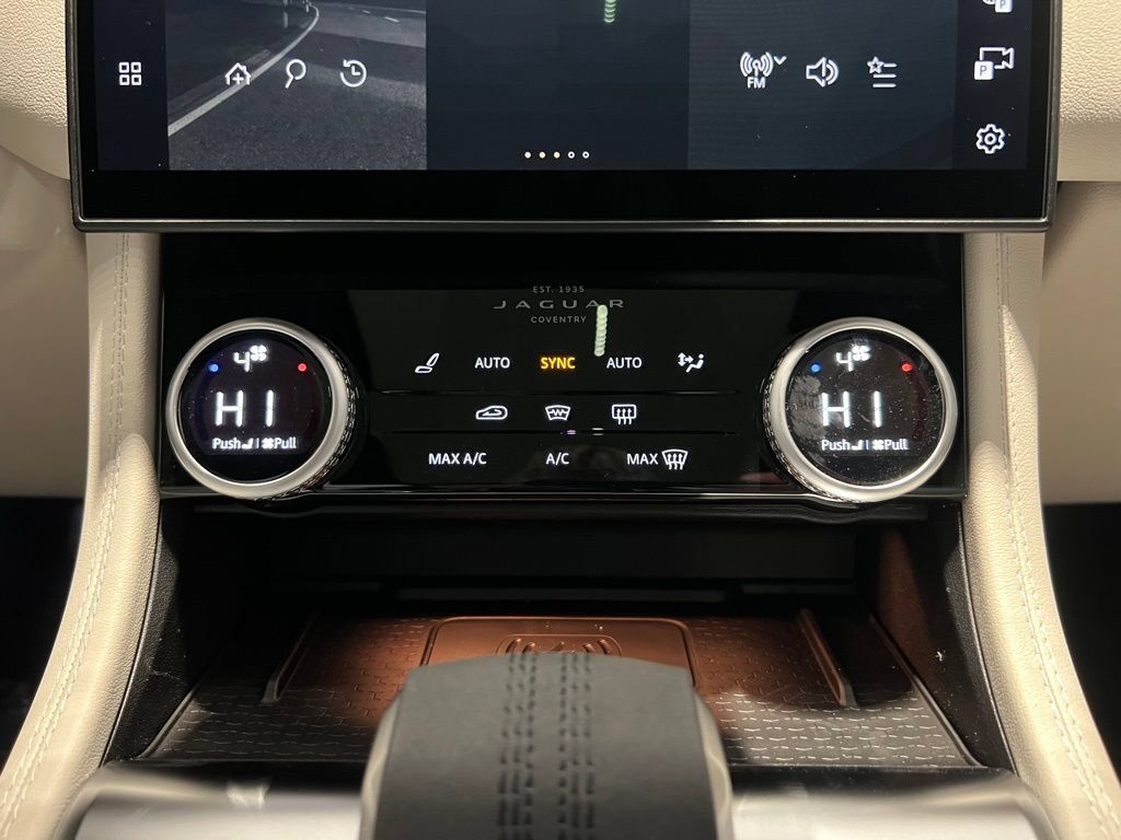 New 2026 Jaguar F-PACE R-Dynamic S AWD/4WD image 41