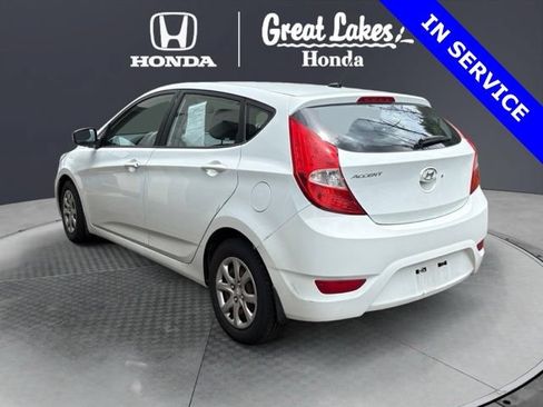 Used 2013 Hyundai Accent GS FWD image 5
