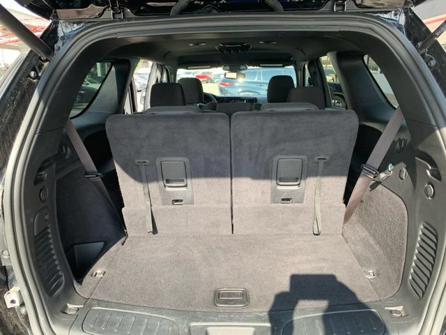 Used 2022 Dodge Durango GT w/ Blacktop Package RWD image 21