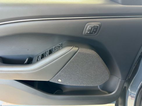 Used 2024 Ford Mustang Mach-E Premium image 18