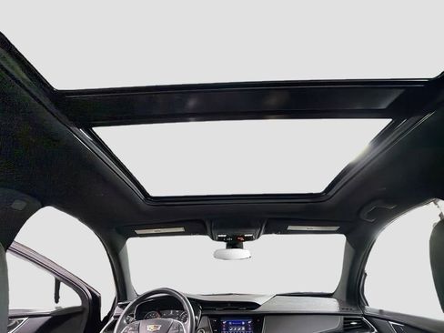 Used 2022 Cadillac XT5 Premium Luxury AWD/4WD image 24
