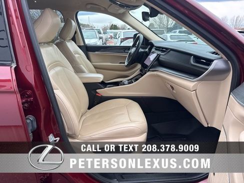 Used 2021 Jeep Grand Cherokee L Limited image 12