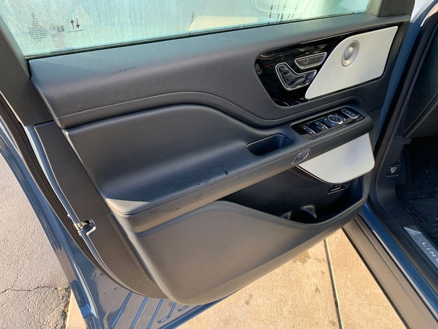 New 2027 Lincoln Aviator Reserve AWD/4WD image 19