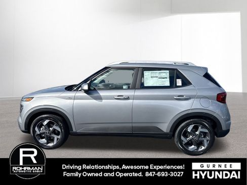 New 2026 Hyundai Venue SEL image 5