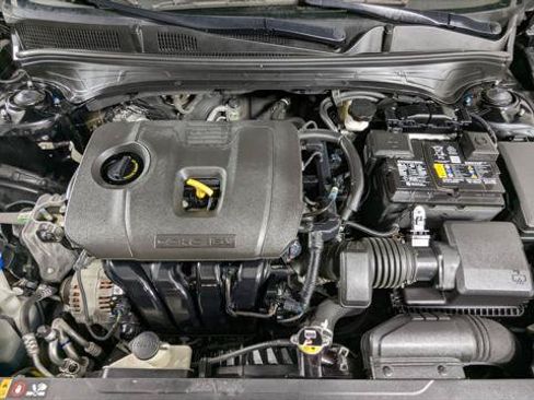 Used 2024 Kia Forte LXS FWD image 30