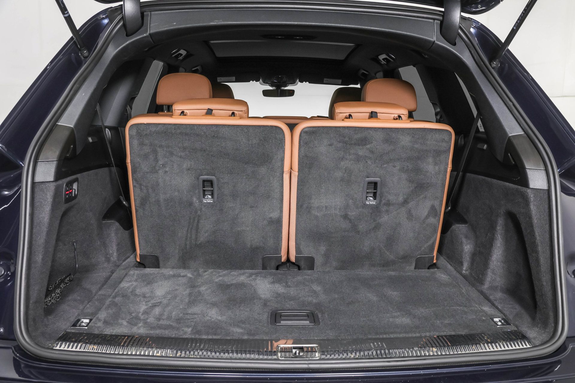 Used 2023 Audi Q7 2.0T Premium w/ Convenience Package AWD/4WD image 42