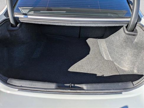 Used 2020 Dodge Charger R/T w/ Blacktop Package image 6