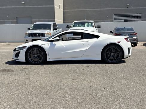 Used 2017 Acura NSX AWD/4WD image 31