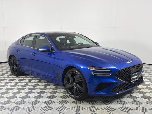 Used 2022 Genesis G70 3.3T w/ Sport Advanced Package image 3