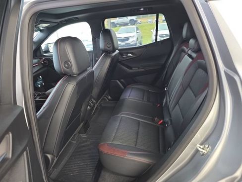 Used 2025 Chevrolet Equinox RS FWD image 10